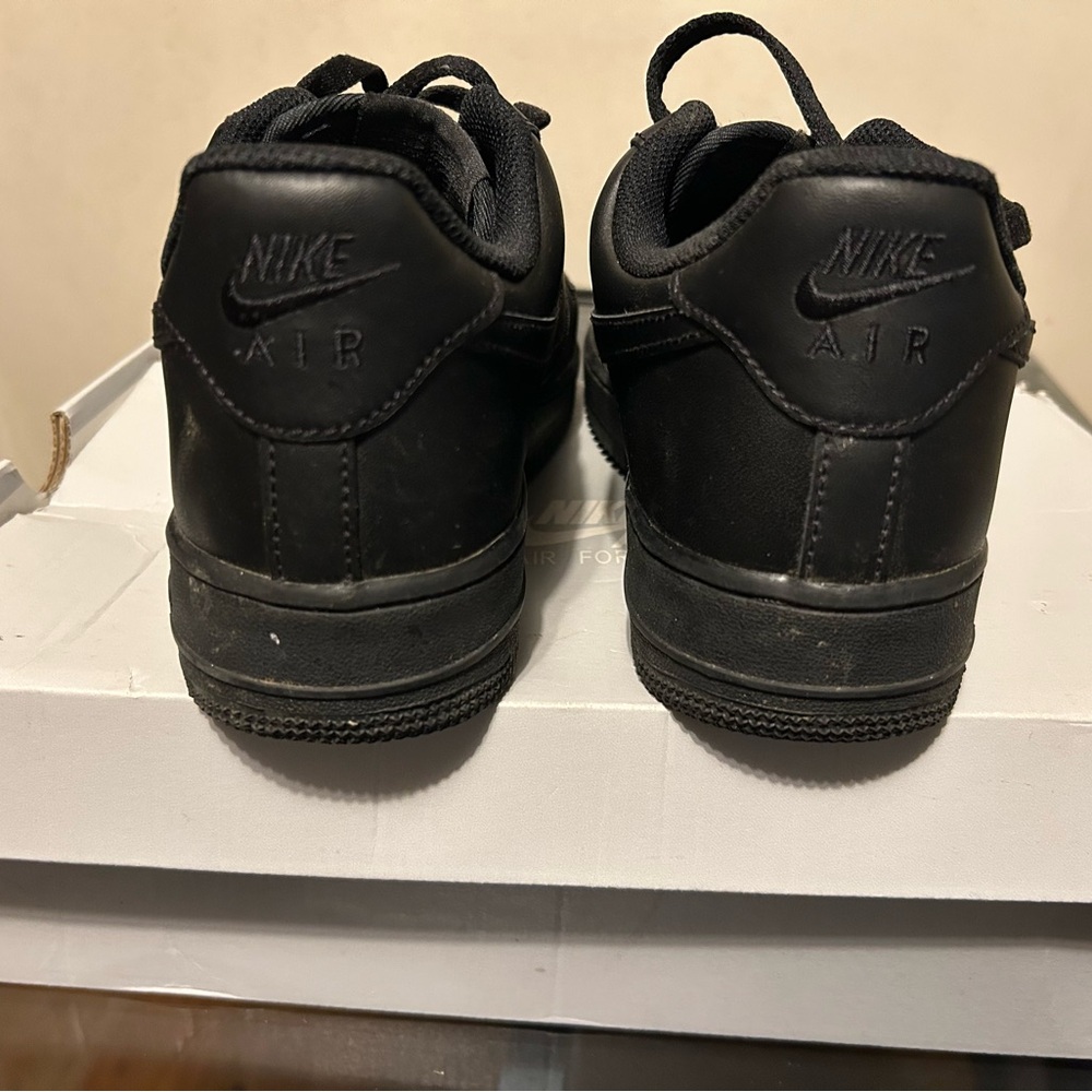 Nike Air Classic Black Shoes